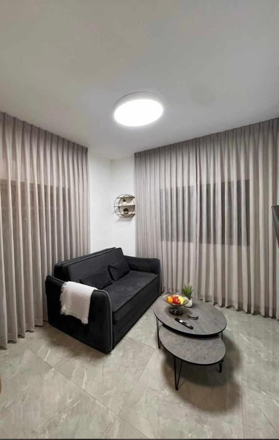 Ferienwohnung נוף יובלים Kirjat Schmona Exterior foto